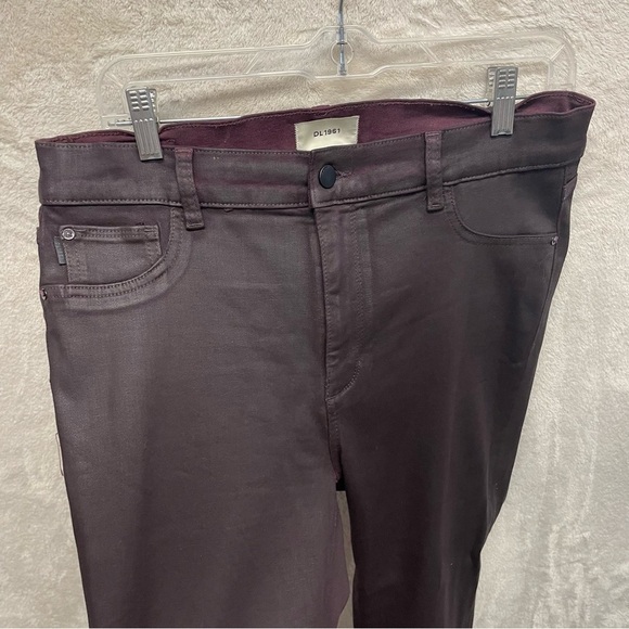 DL1961 Womens Coated Denim Mara Straight Leg Jeans Aubergine size 31 - Picture 5 of 8